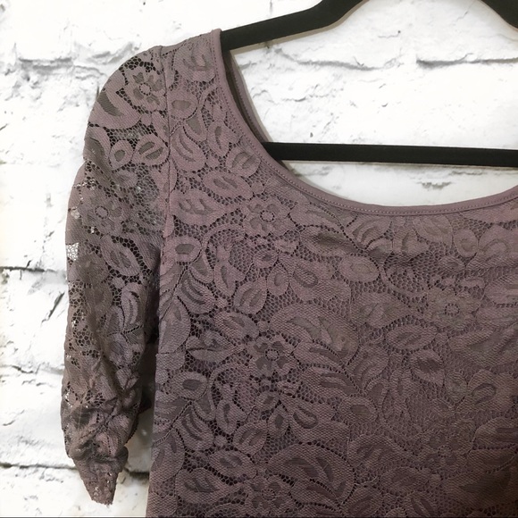 American Eagle | Violet Lace Top - Picture 2 of 4